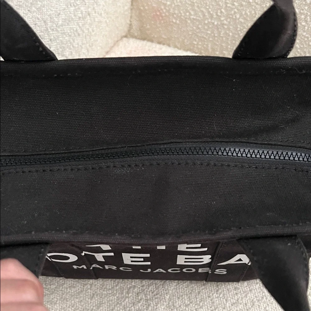 Marc Jacobs Black Canvas Tote Bag - Picture 9 of 14